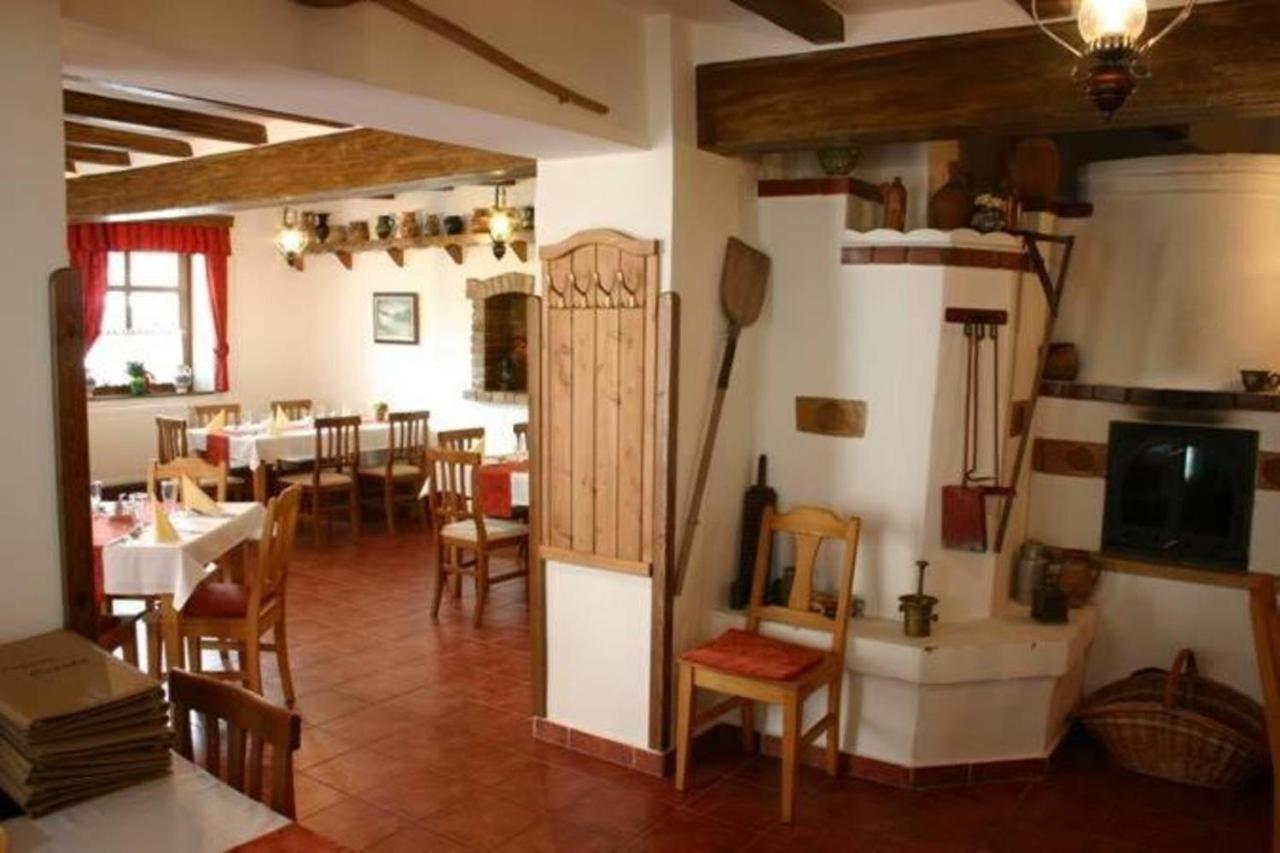 Kenguru Panzio Hotel Hódmezővásárhely Екстериор снимка