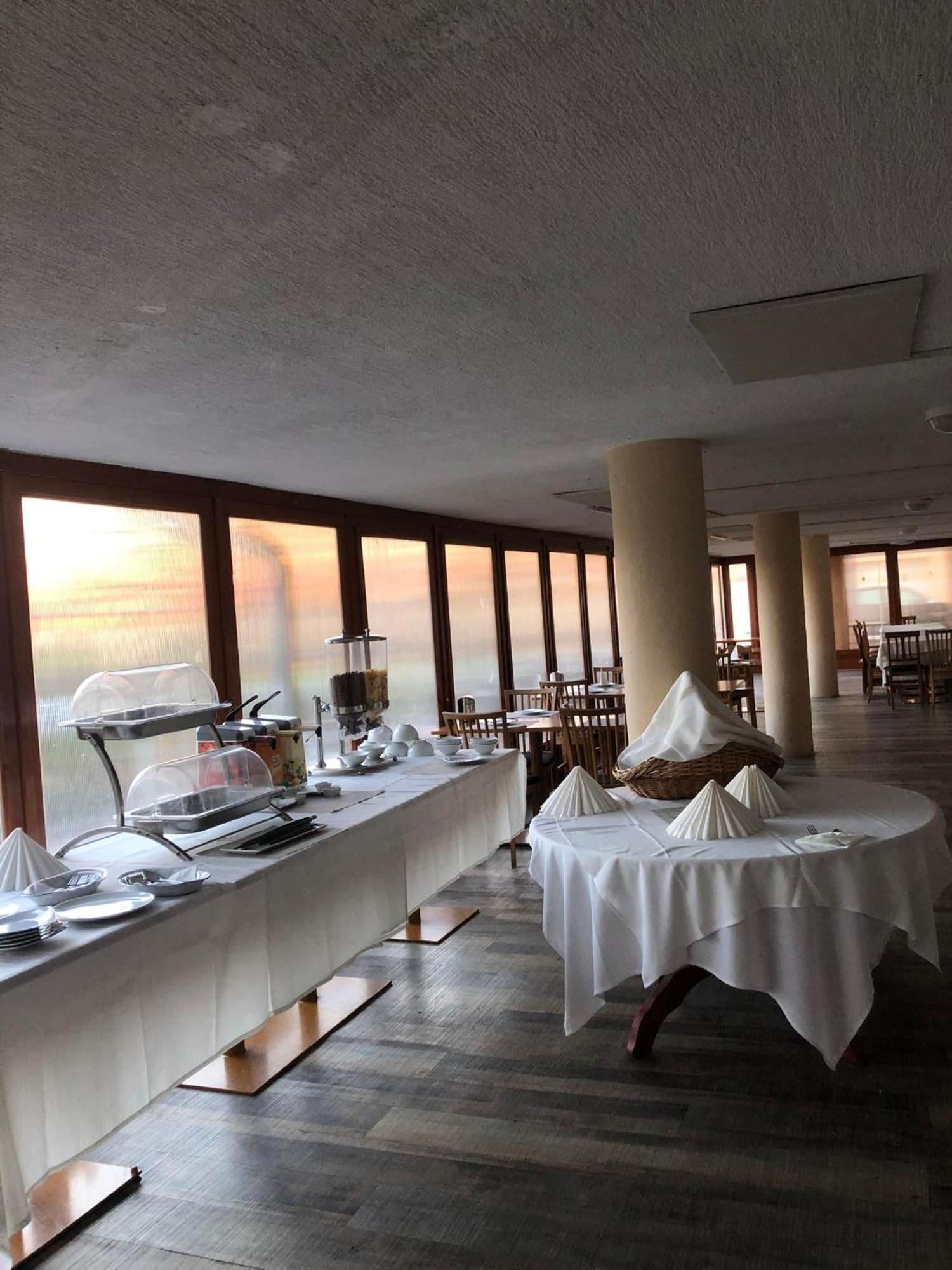 Kenguru Panzio Hotel Hódmezővásárhely Екстериор снимка