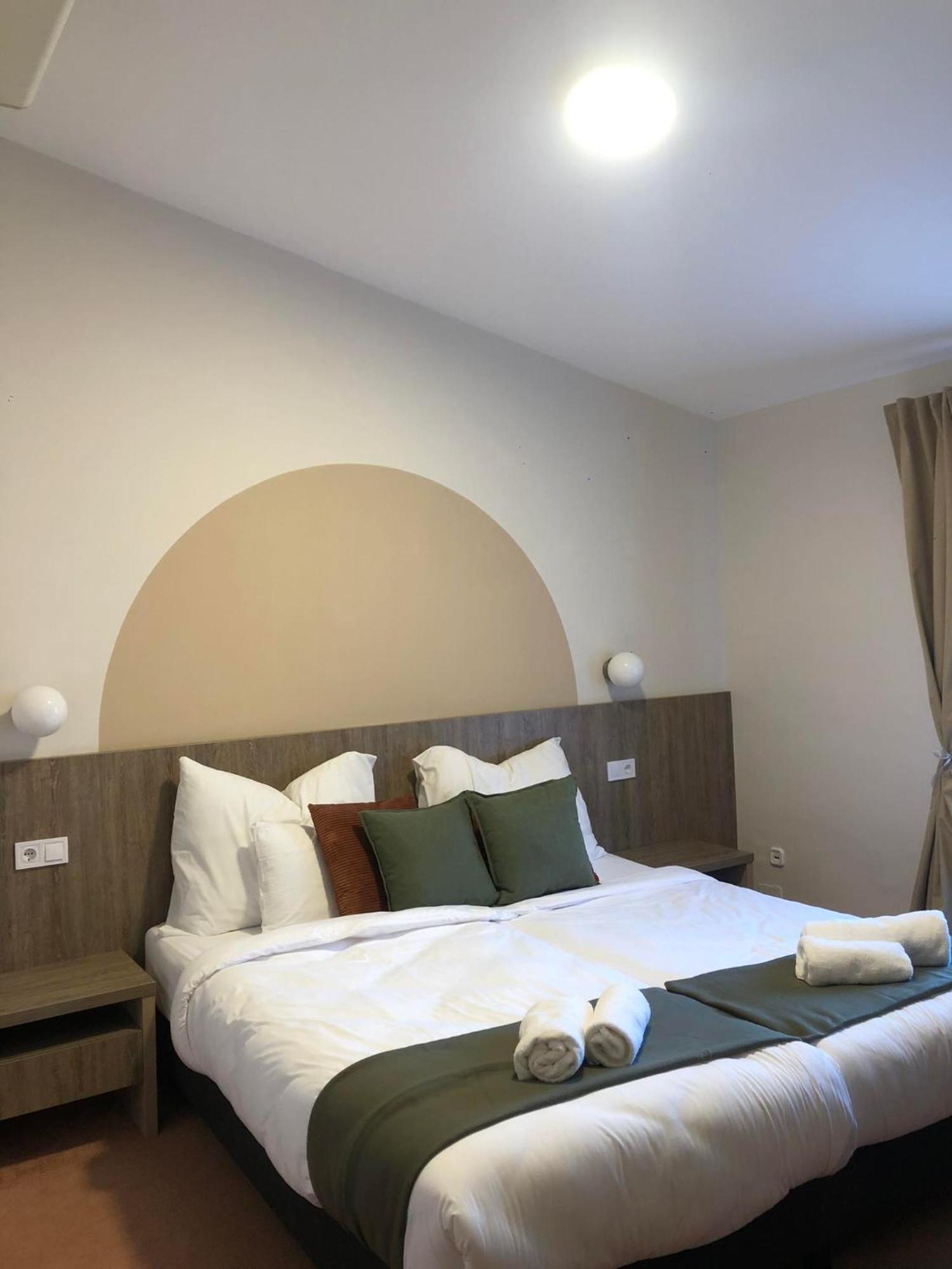 Kenguru Panzio Hotel Hódmezővásárhely Екстериор снимка