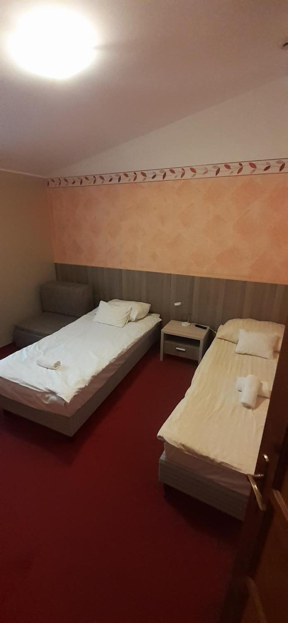 Kenguru Panzio Hotel Hódmezővásárhely Екстериор снимка